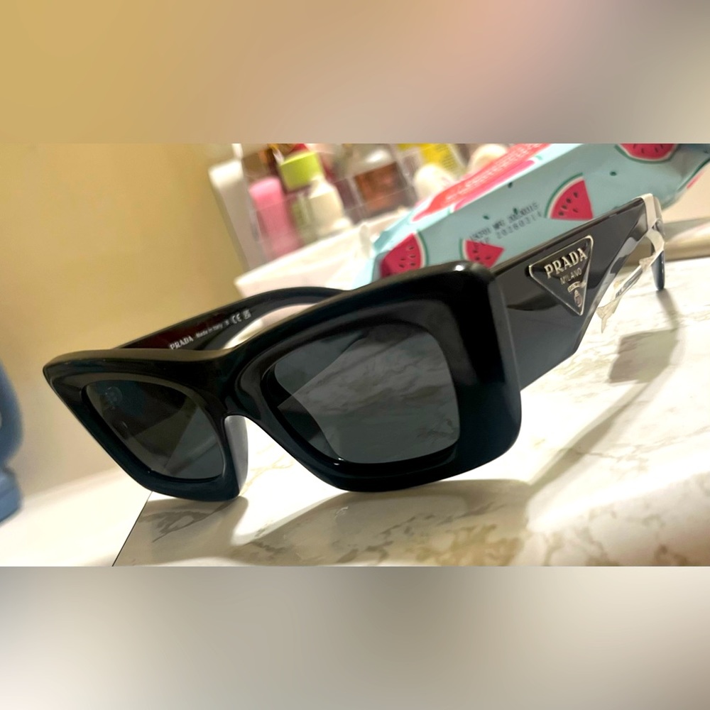 Selling black prada glasses for $500